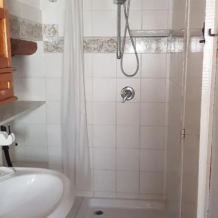 Apartment Thiny House Ginestra *