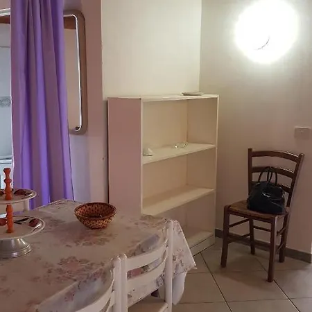 Thiny House Ginestra Apartment *